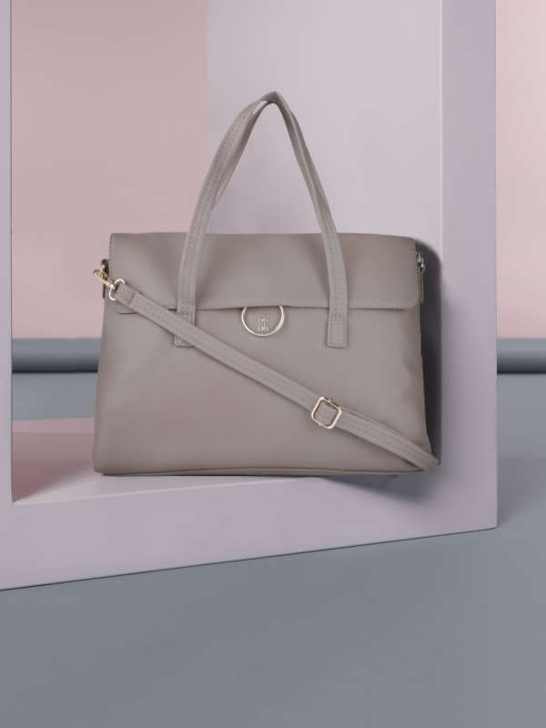 Baggit hand held bags 2025