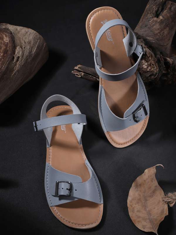 Fila best sale jesus sandals