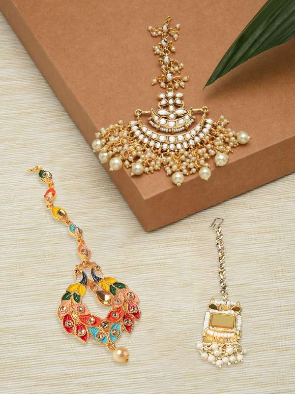 Maang tikka and store earrings set myntra