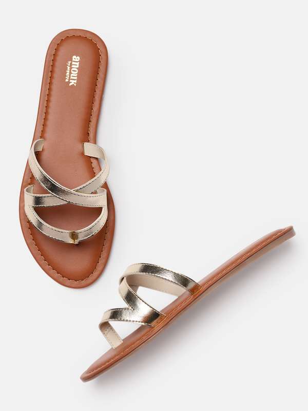 Anouk flats clearance