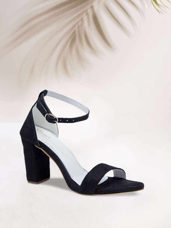 Misto heels store