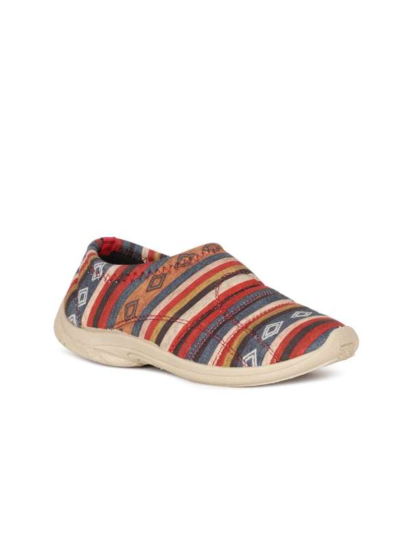 Bata casual shop shoes for ladies