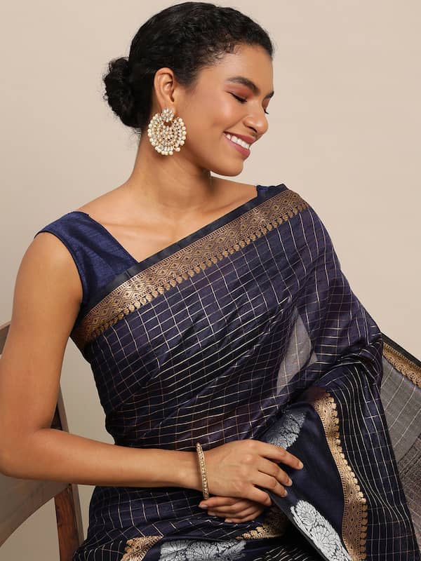 12 Kerala onam saree with contrast blouse ideas | onam saree, kerala saree  blouse, set saree