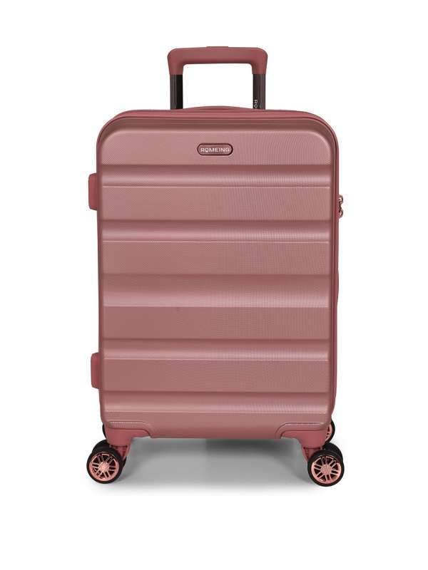 Romeing luggage store