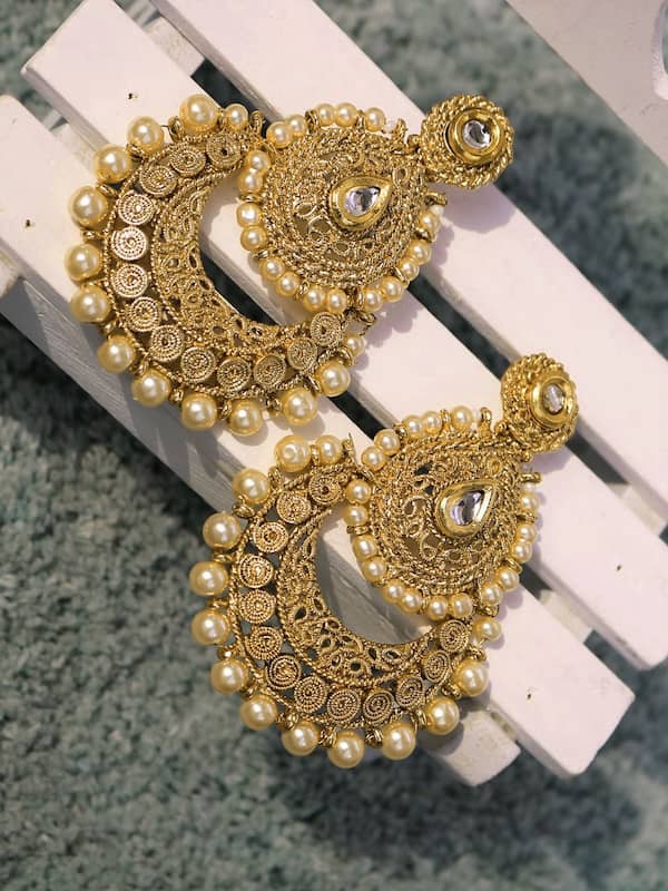 Monográfia szabályos Kréta chandbali gold earrings online Kormányozható  bársony megszűnik
