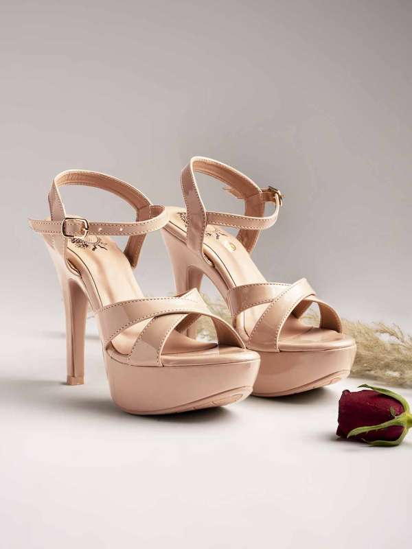 Beige heels top open toe