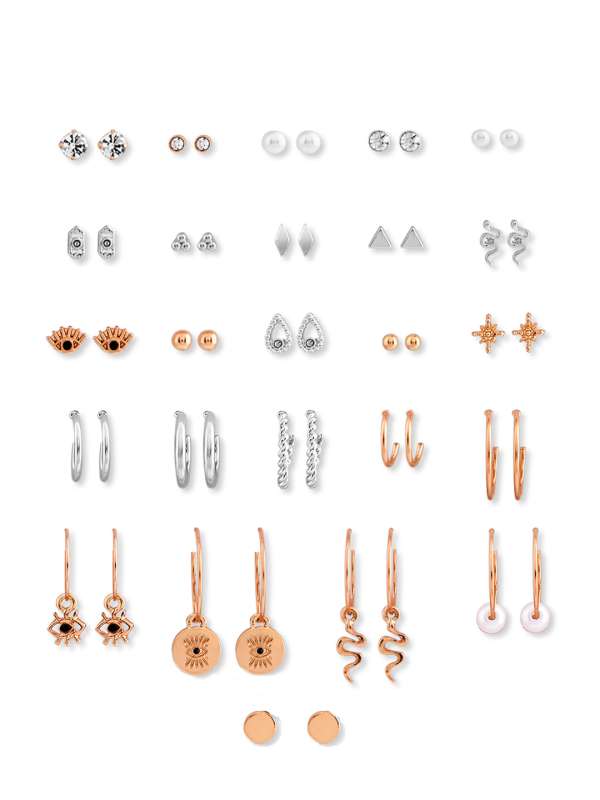 Stud online earrings set