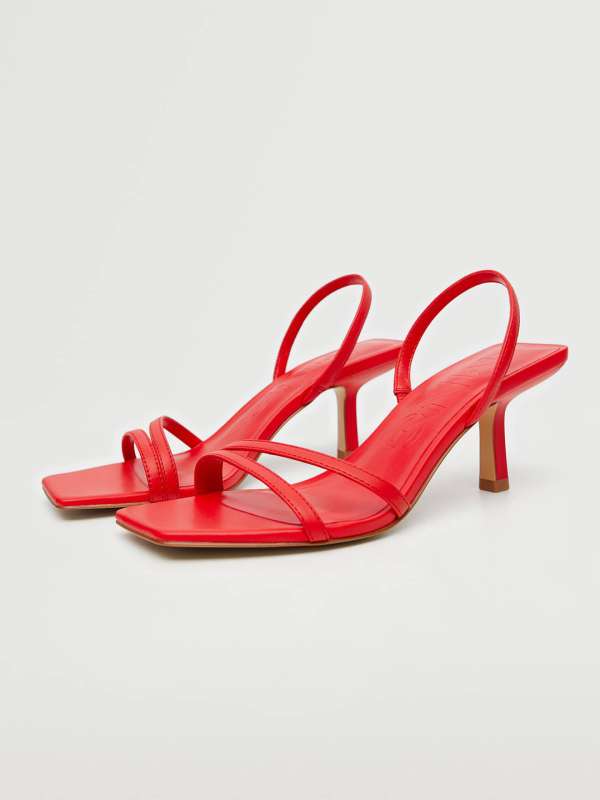 Red heels myntra