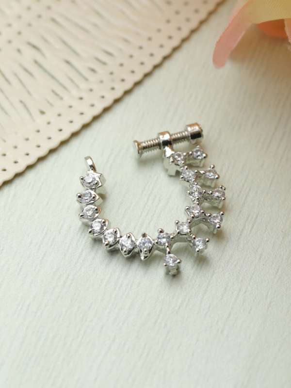 Myntra store nose pin