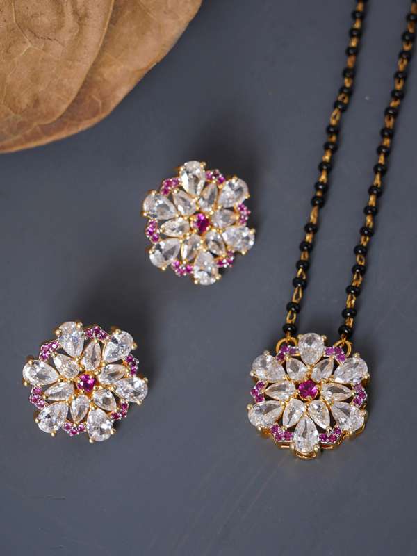 Voylla Mangalsutra Buy Voylla Mangalsutra Online in India Myntra