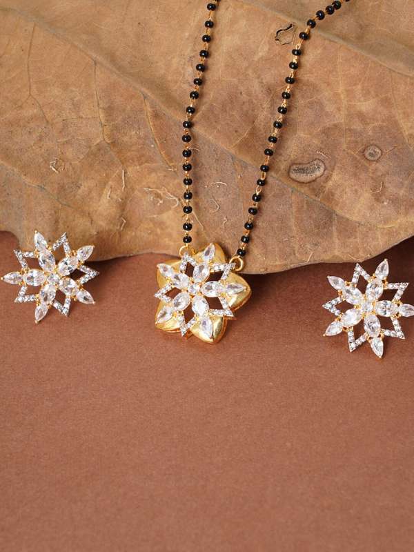Voylla Mangalsutra Buy Voylla Mangalsutra Online in India Myntra