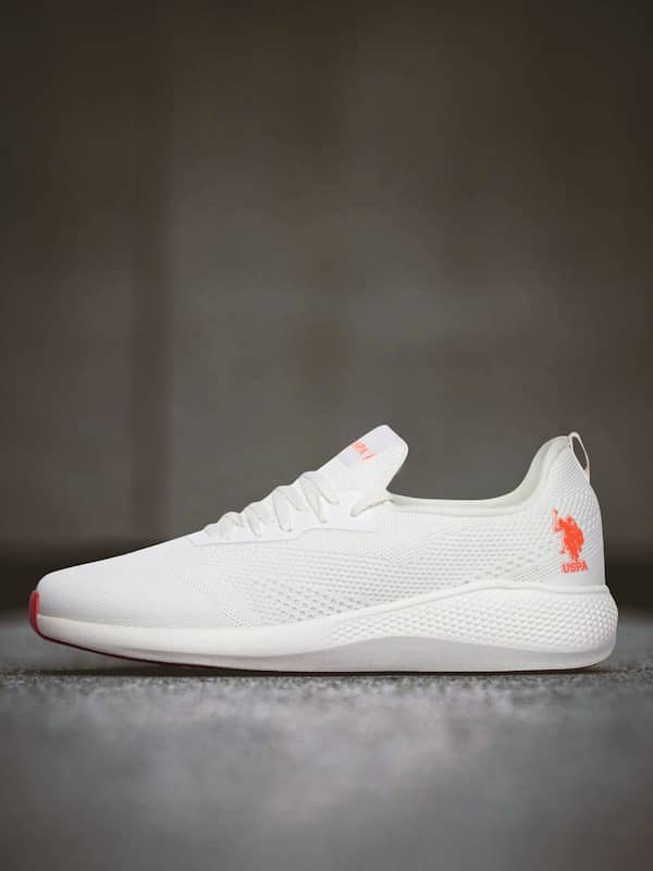 25% Off] Brand New Victor P9600 A Wide Badminton Squash Rubber Soled Court  Shoes US10.5 285mm - White Colorway, Men's Fashion, Footwear, Sneakers on  Carousell