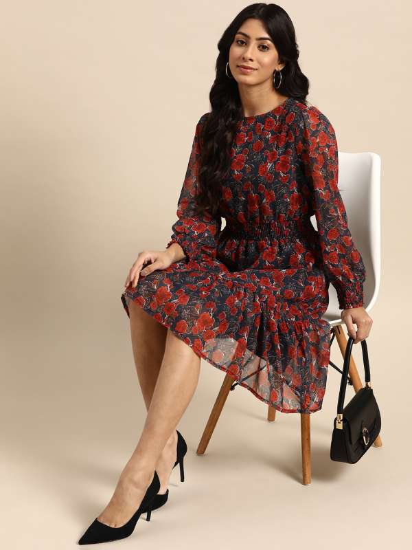Deepika padukone online dresses online shopping