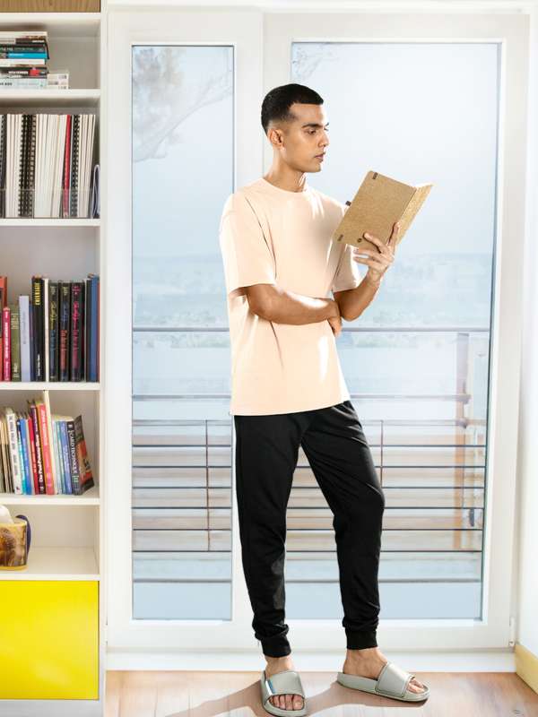 Joggers for 2025 men myntra