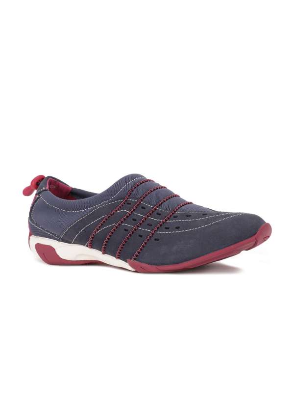 Jabong hush puppies outlet