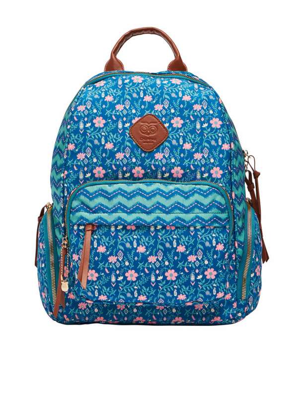 Chumbak backpack top