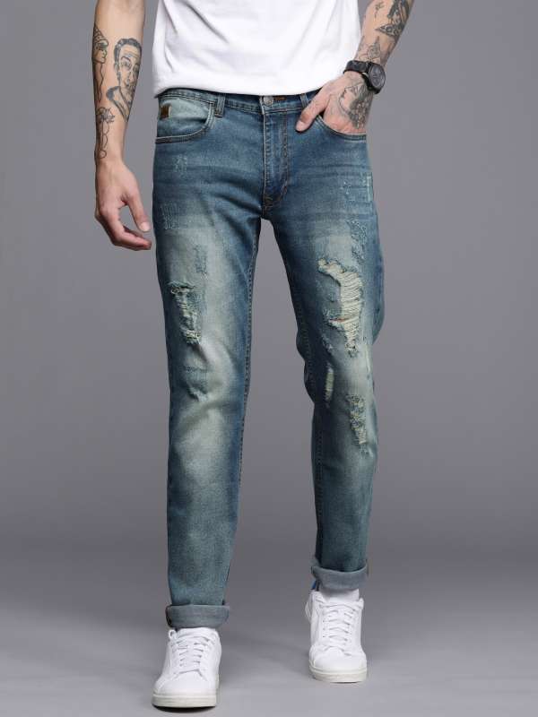 Torn jeans shop myntra