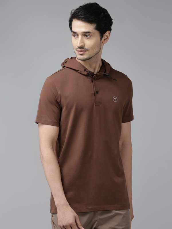Hooded t outlet shirt myntra