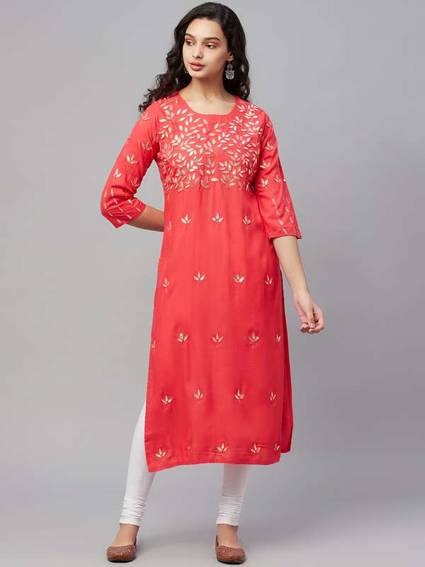Women Ethnic Wear Kurtas Sets 