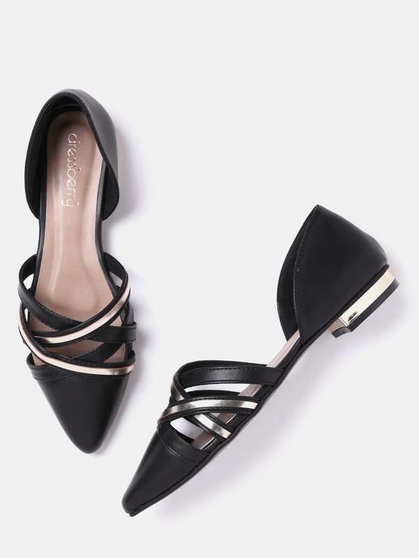 Myntra sandals clearance