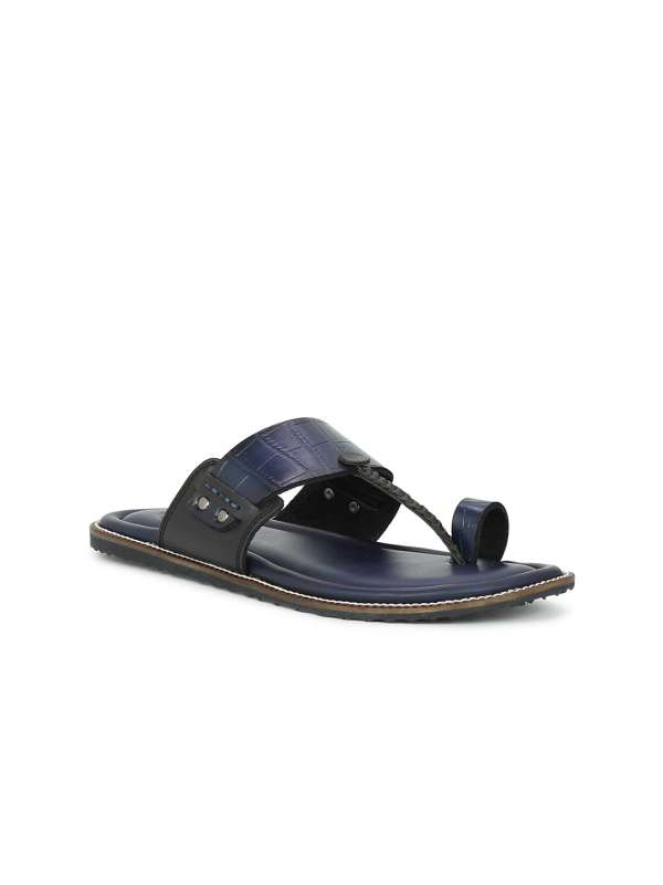 Privo flip outlet flops