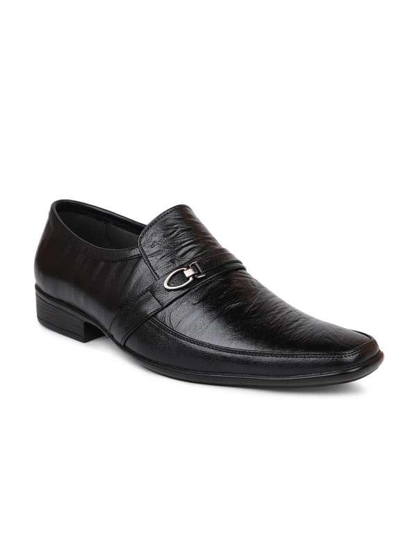 Buy Inc 5 Formal Shoes online in India