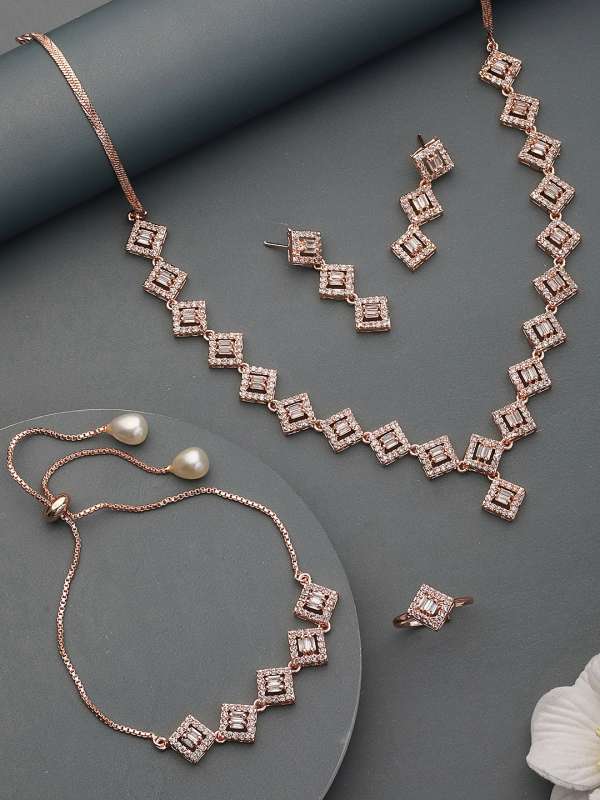 Diamond In Jewellery Set Buy Diamond In Jewellery Set online in