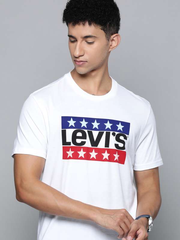 Levis Tshirts - Explore the Latest Range of Levis T-shirts Online at Myntra