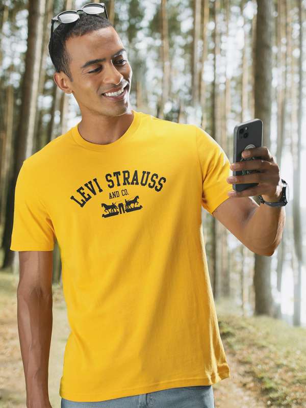 Levis Yellow Printed T Shirt 3768407.htm Buy Levis Yellow