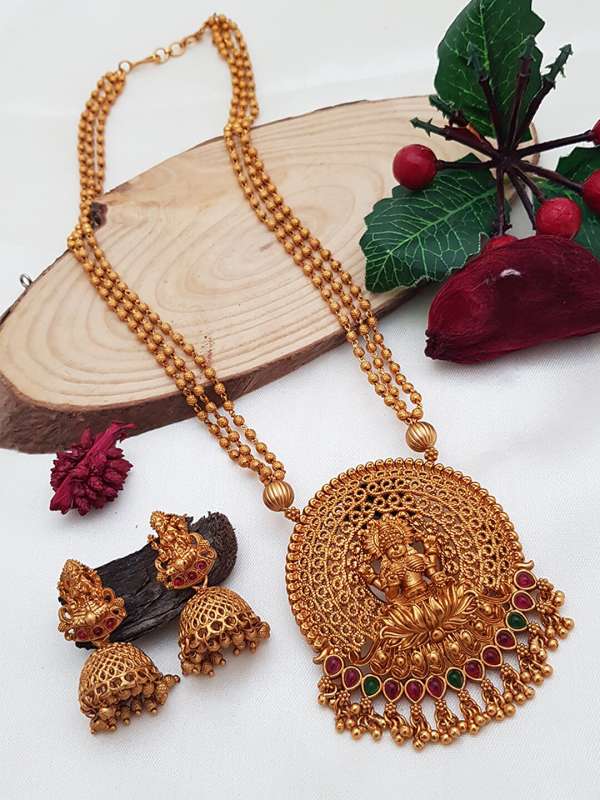 Temple jewellery myntra sale