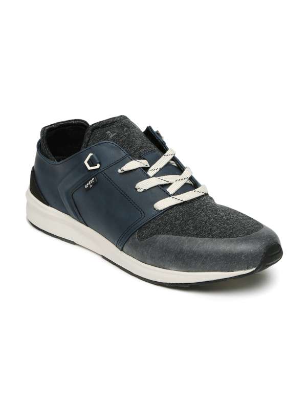 Levis Men Navy Sneakers 7153414.htm Buy Levis Men Navy Sneakers