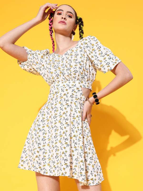 Yellow floral sale dress online india