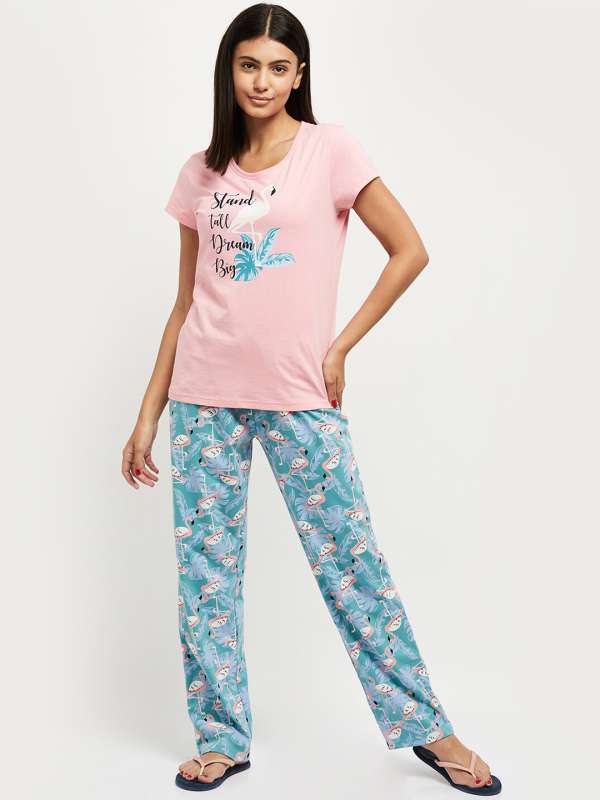 Max night suits online outlet