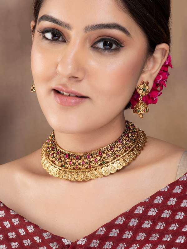 Temple shop jewellery myntra