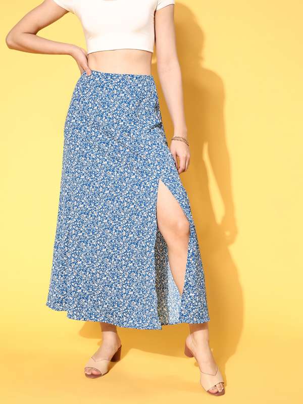 Berrylush Women White Sunflower Printed Thigh Slit A-Line Midi Skirt