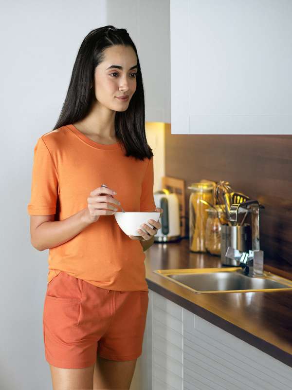 Forever 21 orange shorts clearance