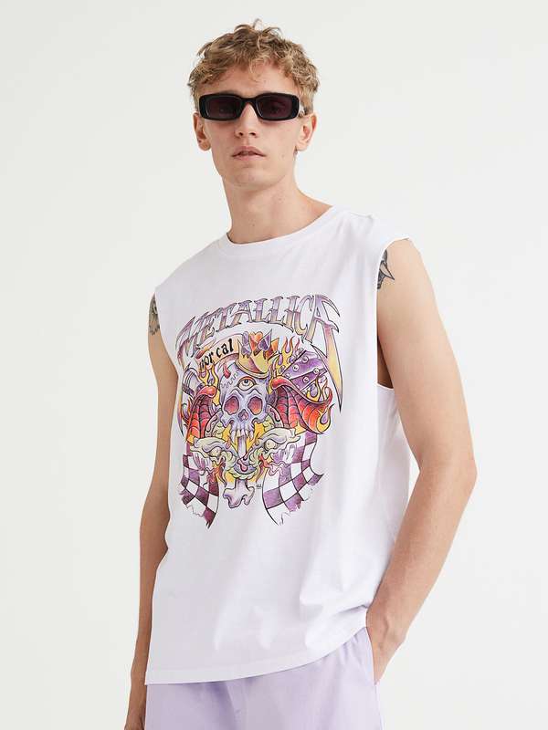 Sleeveless Tshirts - Get Upto 80% off 
