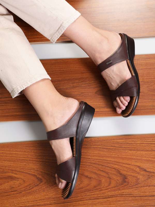 Liberty slippers top