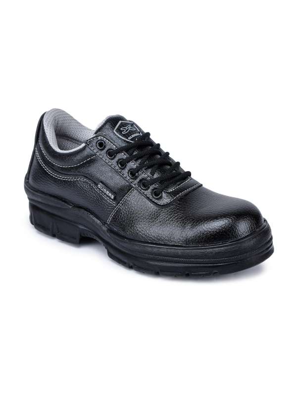 Myntra safety shoes sales
