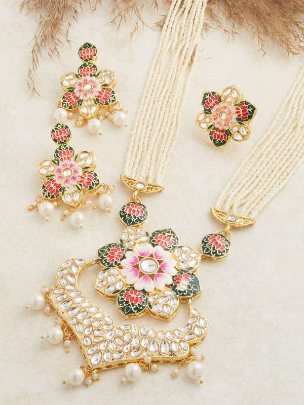Zaveri Pearls Long Haar Golden Necklace Set 1121685.html - Buy Zaveri  Pearls Long Haar Golden Necklace Set 1121685.html online in India