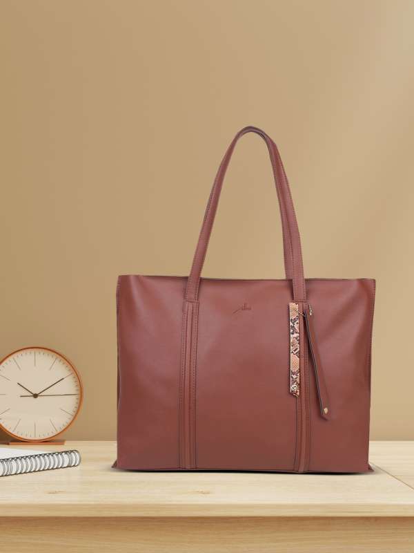 Yelloe deals bags myntra