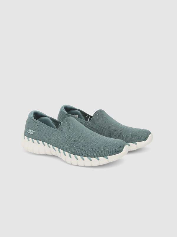 Skechers Shoes Buy Latest Skechers Shoes Online in India Myntra