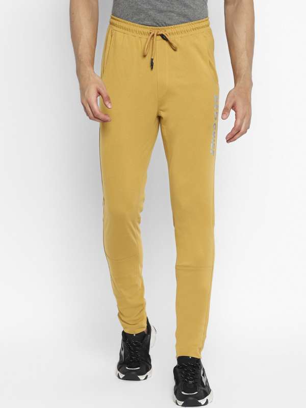 Yellow jogger 2025