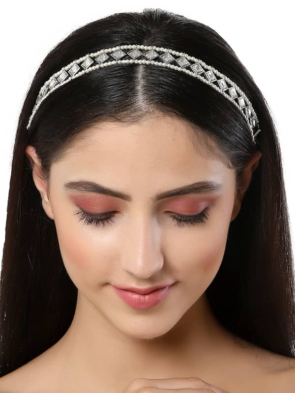 Silver Sarees Hair Accessory - Buy Silver Sarees Hair Accessory online in  India