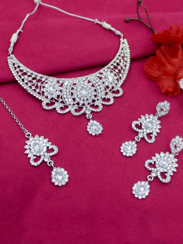 Saiyoni jewellery sales
