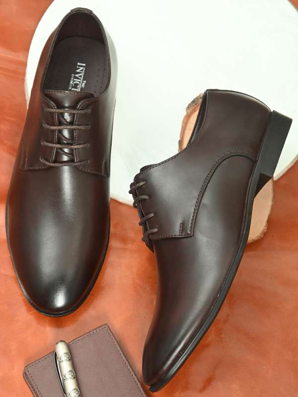 Levis formal shoes 2025