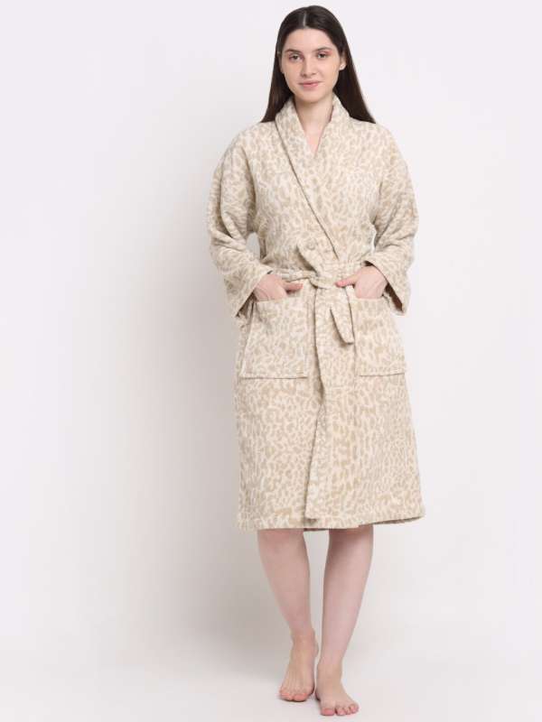 Robe 38 deals