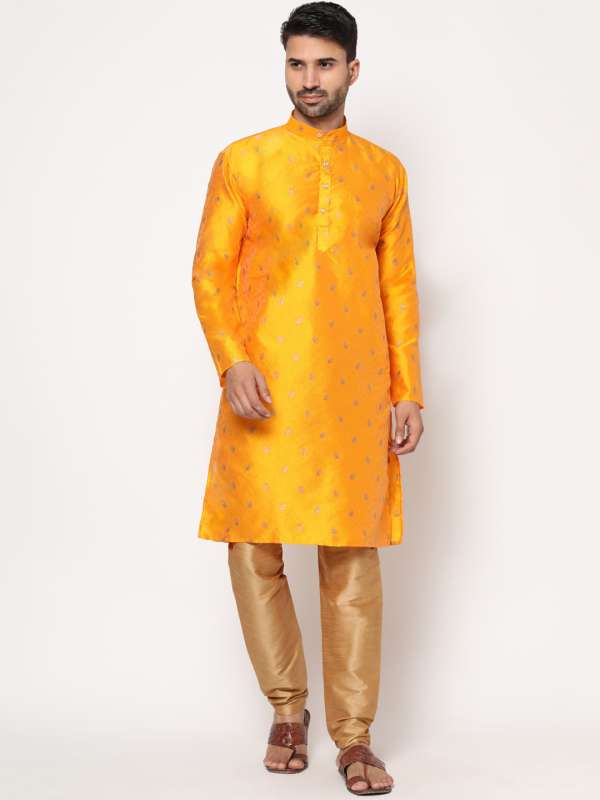 Myntra men store