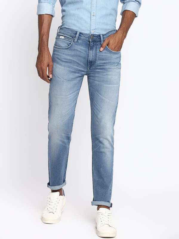 Lee Jeans - Get upto 50% Off on Lee 