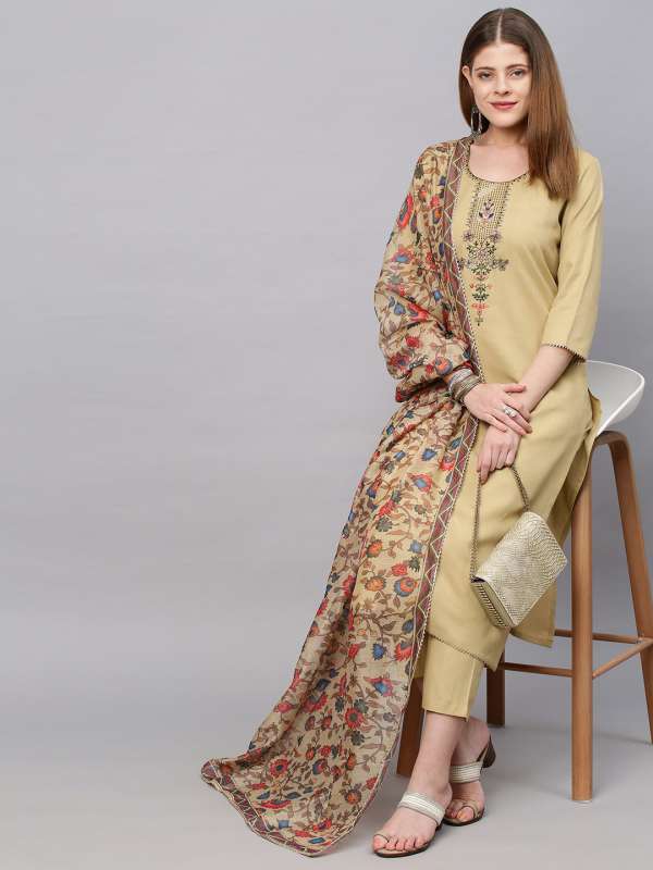Top 10 Trending And Stylish Kurti Designs To Look Smart and Chic